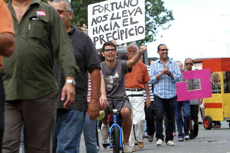 Comienza acto en la UPR
