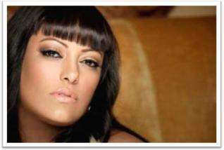 India de vuelta al estudio