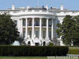 Casa Blanca violó la ley