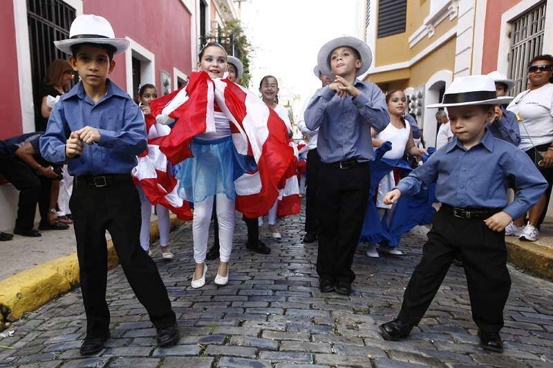 Repudio al toque de queda