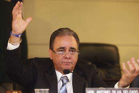 Industriales en contra de reformas