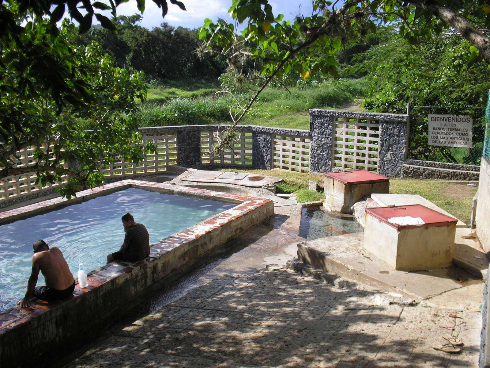 Arroyo quiere que sus aguas termales fluyan