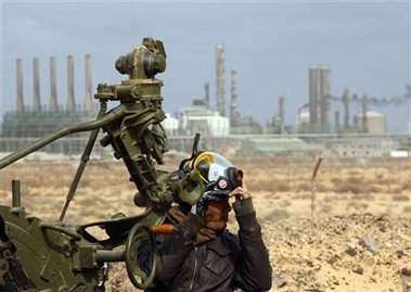 Alto al fuego en Libia…pero a los tiros