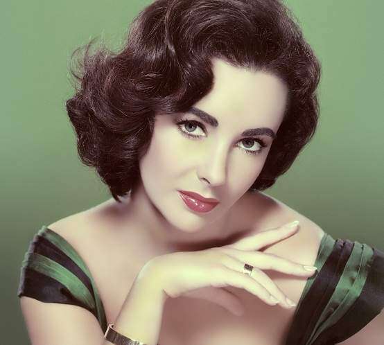 Muere la legendaria Elizabeth Taylor (galería)