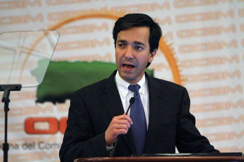 El Gobe entrega fondos para el 911