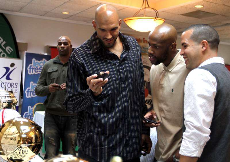 Capitanes y ciudadanos