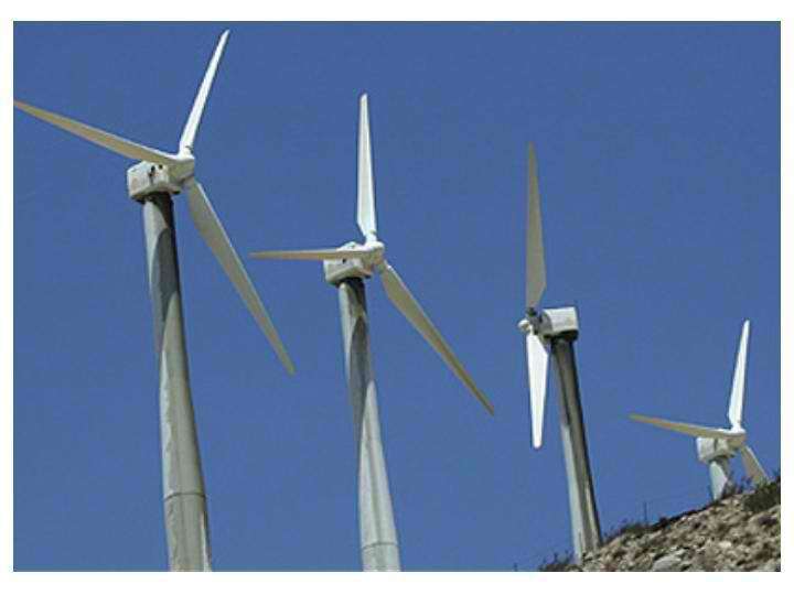 Santaisabelinos a oscuras sobre molinos