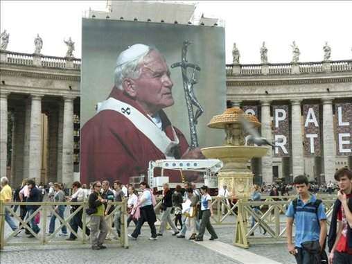 Comienza beatificación de Juan Pablo II
