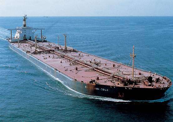 Rebeldes libios exportan petróleo