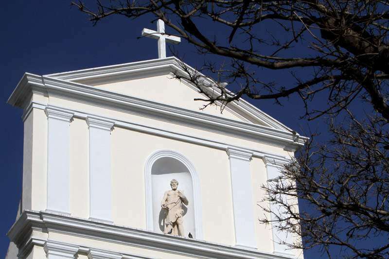 Campaña en TV para captar fieles