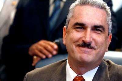 No llega el referido de Rivera Schatz a Justicia