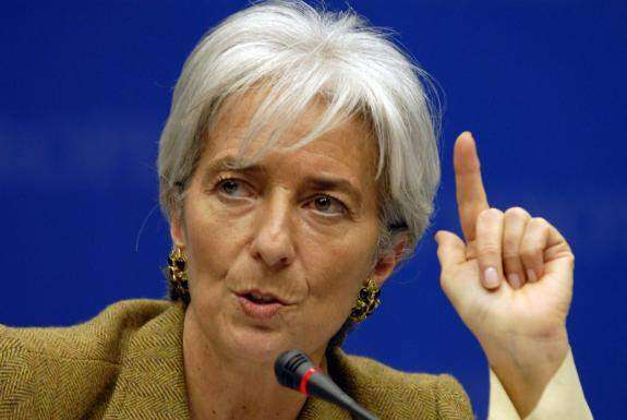 Lagarde mantendría reformas al FMI