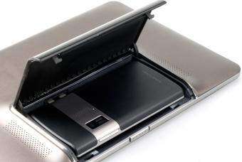 Tableta que incorpora celular