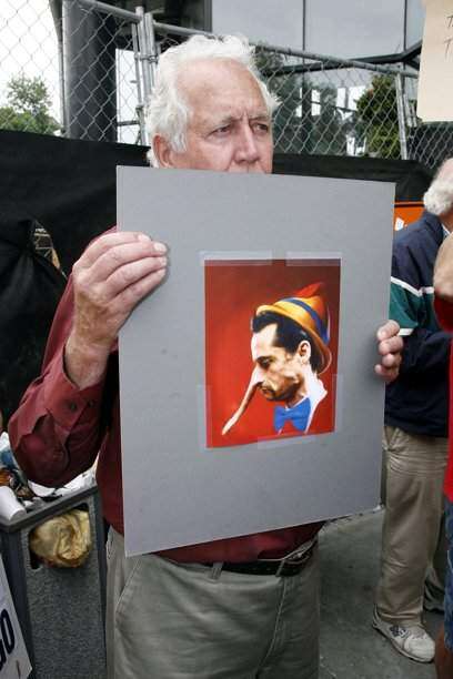 Casa Blanca deplora actos de Weiner