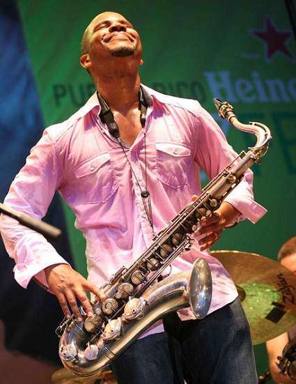 Culmina JazzFest mojado y con poco público
