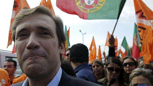 Passos Coelho elegido jefe de Gobierno en Portugal