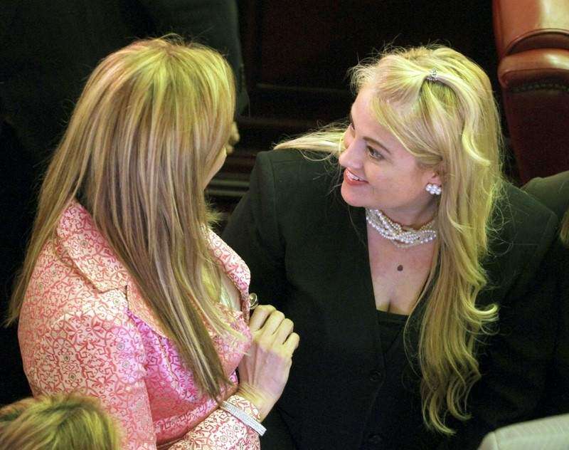 Renominan a Procuradora de la Mujer