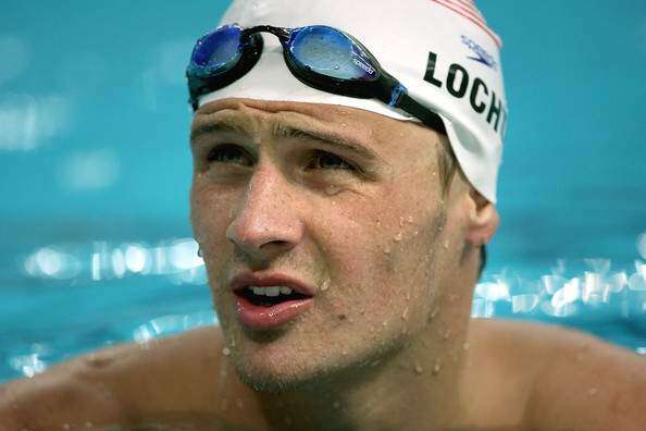 Pase de batón en la natación mundial