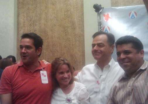 Fuera los Hernández Mayoral de la Junta