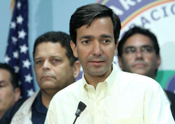 Fortuño: ‘no podemos seguir dependiendo del gobierno federal’