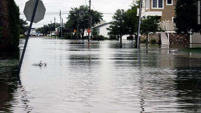 Peruanos incomunicados en New Jersey por Irene