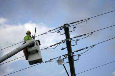 AEE y la UTIER difieren en cifras de abonados sin luz