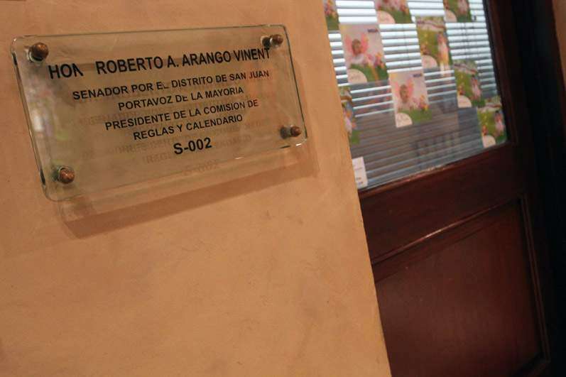 Arango refugiado del huracán en casa de una hermana