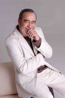 Andy Montañez con calle propia