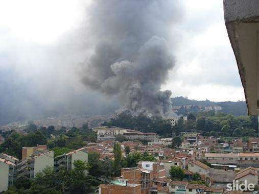 Suben a 8 los muertos por explosión en Colombia