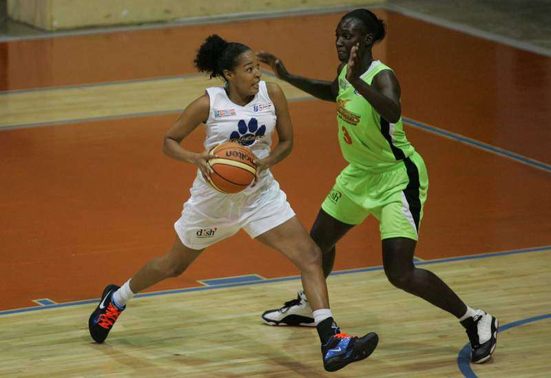 Primera victoria como visitantes para las Valencianas