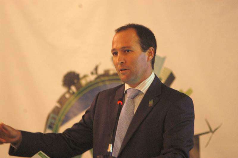 La construcción obligada a cambiar