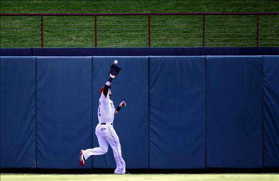 Sientan a Josh Hamilton