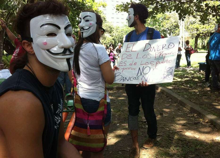 Llegaron a Plaza los indignados en PR