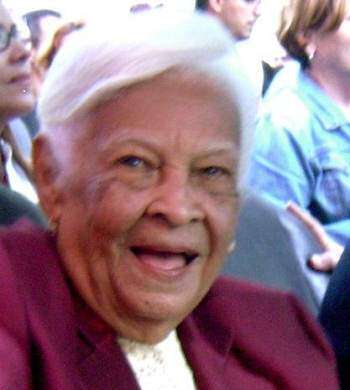 Comerciantes del VSJ recuerdan a Rafaela Balladares