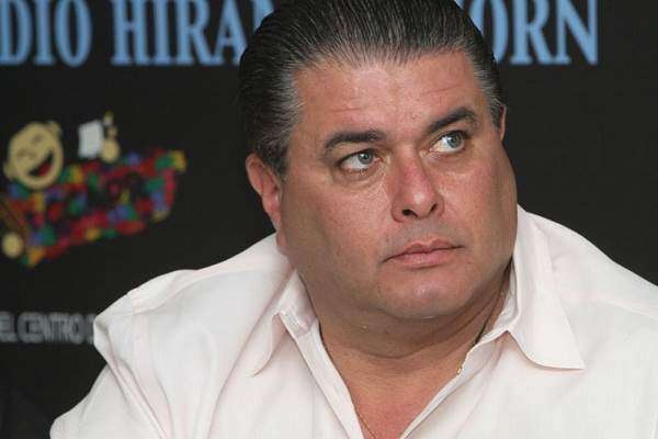Santini a juicio por querer ‘cortar cabeza’ (documento)