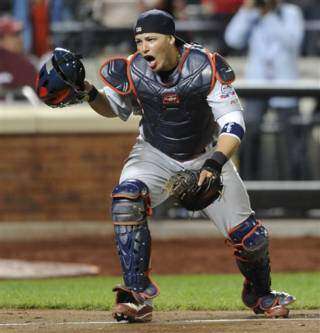 Milwaukee empata la serie
