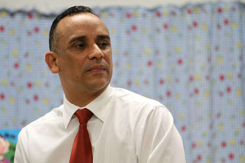 Sec. de Educación niega pillo de luz