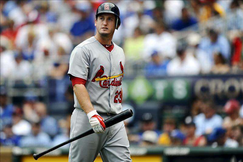 Freese empata la serie para los Cardenales
