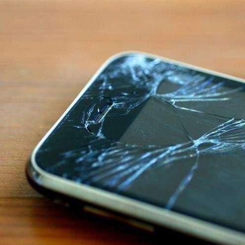 Celulares tendrán airbag para caídas