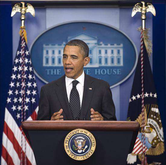 Saca pecho Obama a favor de sus recortes