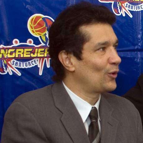 Albita  es una ‘genio de la insuficiencia’, según Angelo