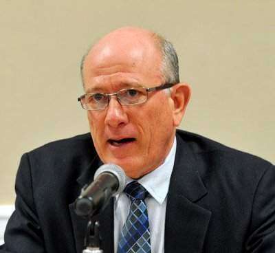 Con lupa evaluarán nombramiento de Roberto A. Volckers