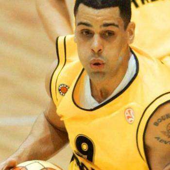 Christian Dalmau es agente libre