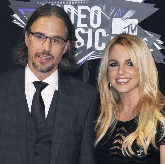 Comprometida Britney Spears