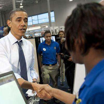Obama de compras con su perro Bo
