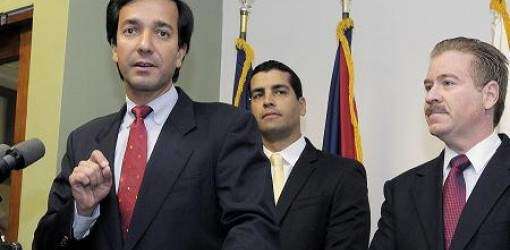 Balas al aire: Fortuño culpa a autores y testigos