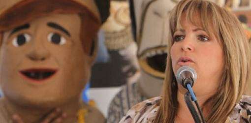 Pariente de Santini maneja kioscos en SanSe