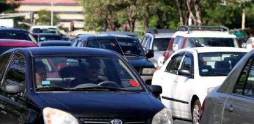 Tránsito: Manifestación en Hato Rey, Gobernador en Aibonito