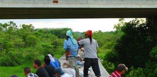 Piden medias para inmigrantes