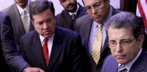 Pugna Suprema amenaza jura de abogados